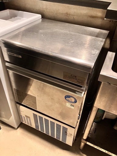 パナソニック　製氷機　35キロ