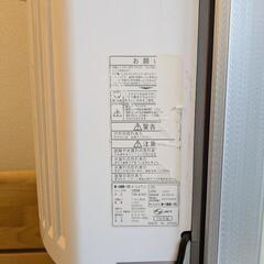 【受け渡し決定】トヨトミ　ウインドエアコン　4〜6畳
‎サイズ　奥行き27.5 x 幅36.1 x 高さ74.2 cm　窓の左右、どちらでも取付可能　内部乾燥運転