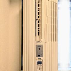 【受け渡し決定】トヨトミ　ウインドエアコン　4〜6畳
‎サイズ　奥行き27.5 x 幅36.1 x 高さ74.2 cm　窓の左右、どちらでも取付可能　内部乾燥運転
