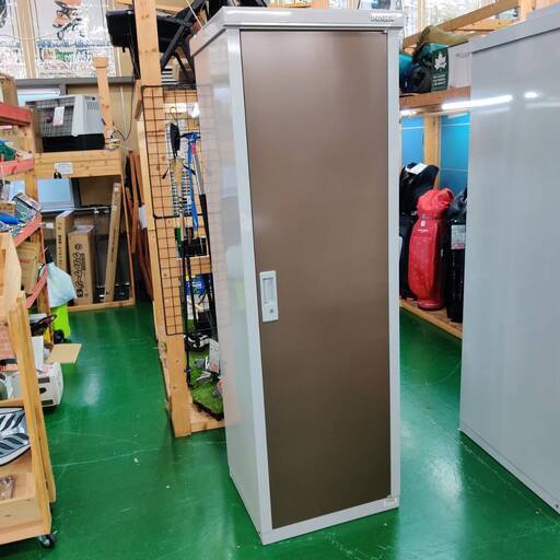 【愛品倶楽部柏店】イナバ物置 物置 アイビーストッカー 全面開口のドアタイプ