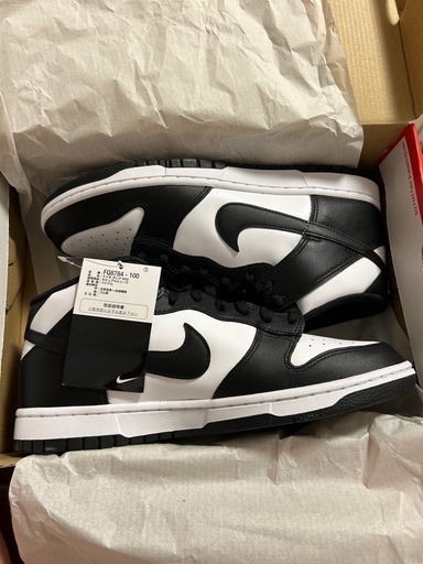 新品未使用　nike dunk mid 28cm パンダ　スニーカー
