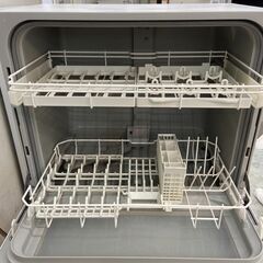 食器洗い乾燥機 パナソニック NP-TH1 2018年 5人用【3ヶ月保証付き】💳自社配送時🌟代引き可💳※現金、クレジット、スマホ決済対応※