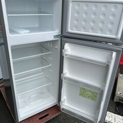 冷蔵庫 シャープ 2020年 SJ-H13E 128L キッチン家電 れいぞうこ 参考価格29,800円 【安心の3ヶ月保証★送料に設置込】💳自社配送時🌟代引き可💳※現金、クレジット、スマホ決済対応※