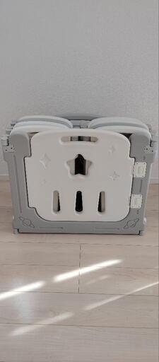 ベビーサークル（中古品）、赤ちゃんゲート