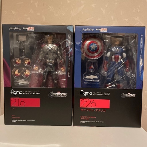 アベンジャーズ　キャプテンアメリカ　ソー　フィギュアセット