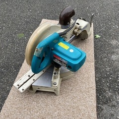 ☆中古品 マキタ LS1011 10型 スライド丸鋸 DIY 建築 丸ノコ☆