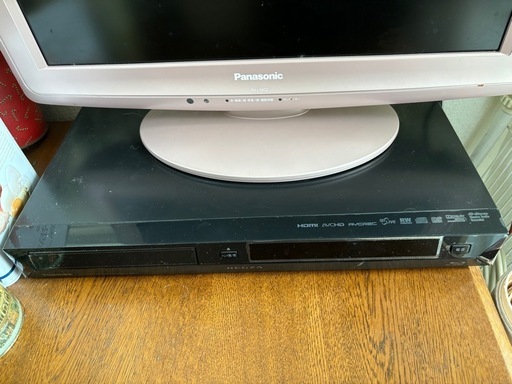 新品未使用　東芝　HDD＆ブルーレイディスクレコーダー