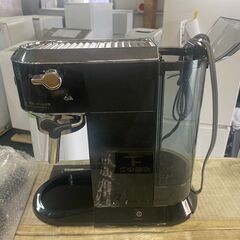 MO0042　デロンギ エスプレッソ・カプチーノメーカー EC6808K