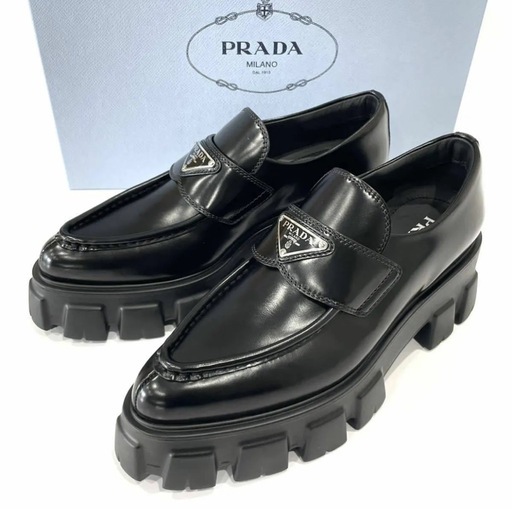 新品未使用 PRADA プラダモノリス