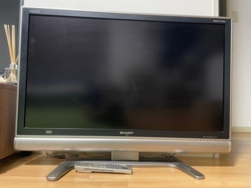 家電 テレビ SHARP 液晶テレビ37型