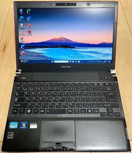 ダイナブック 小型 ノートPC Corei3 8GB SSD Office