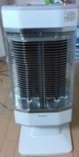 超美品！ダイキン　遠赤外線暖房器