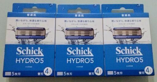 【Shick「HYDRO 5」】《HYDRO 5　の5枚刃の替刃4個入り》×「5セット」新品未使用品の新しいパッケージです。