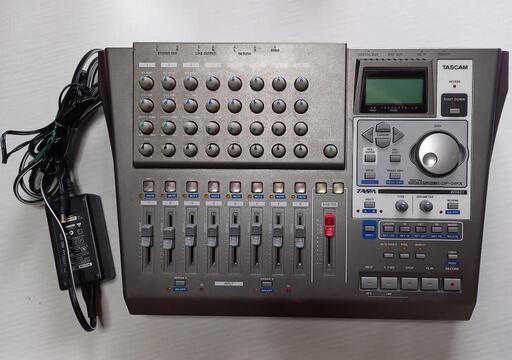 TASCAM DP-01FX マルチトラックレコーダー