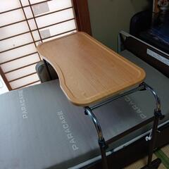 🍀電動パラマウントベッド🍀　　　サイドガ−ド、サイドテ−ブル付