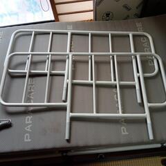 🍀電動パラマウントベッド🍀　　　サイドガ−ド、サイドテ−ブル付