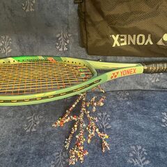 硬式ラケットYONEX★写真有 PERCEPT 新品同様 …