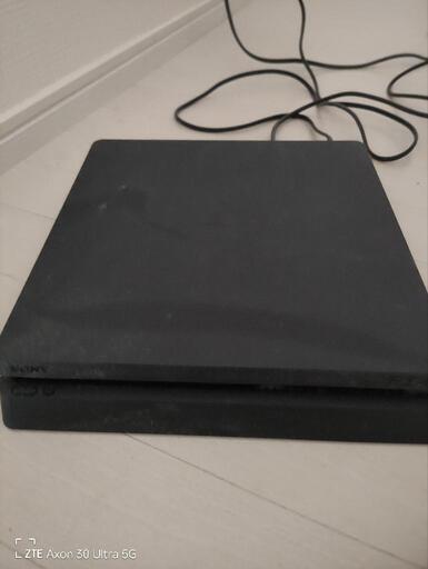 【取引者決定済】PS4 PCH-2100 中古