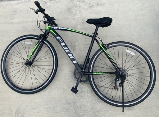 クロスバイク　自転車