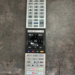 TOSHIBA 32V34   32インチ  2022年製ネットOK