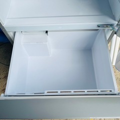 【✨‼️一人暮らしにオススメ‼️✨】AQUA 冷蔵庫 AQR-27J(S) 272L 2020年製