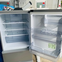 【✨‼️一人暮らしにオススメ‼️✨】AQUA 冷蔵庫 AQR-27J(S) 272L 2020年製