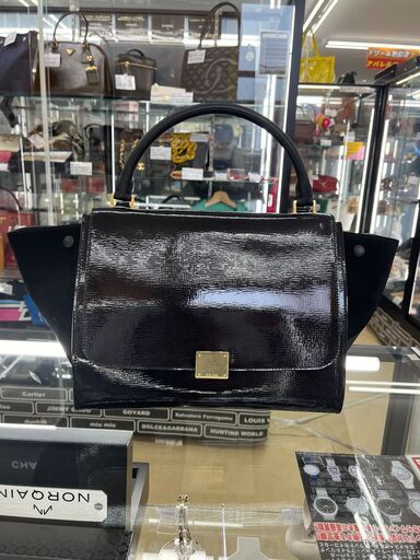 CELINE　トラペーズ　パテントレザー　ブラック　IKD-487