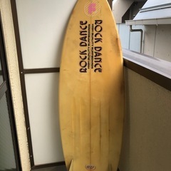 トライフィンショートサーフボード