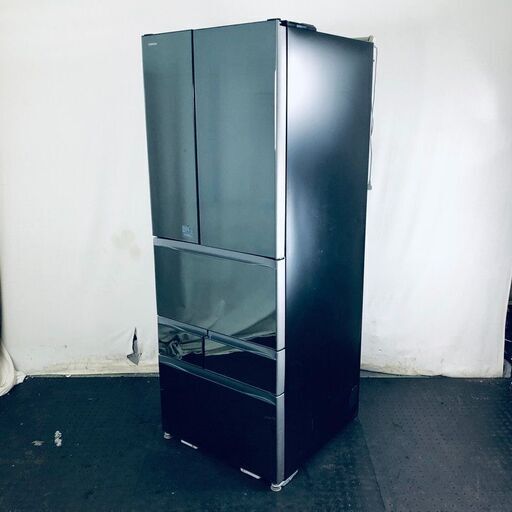 ID:rg219506 【自社配送エリア内限定】東芝 TOSHIBA 冷蔵庫 ファミリー 中古 2017年製 6ドア 601L ブラック ファン式 観音開き GR-K600FWX(X)  【リユース品：状態B】【送料無料】【設置費用無料】