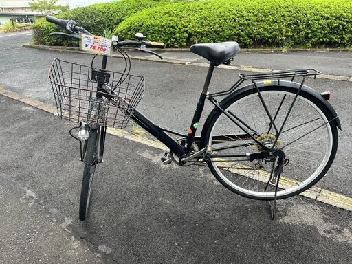 リサイクルショップどりーむ天保山店　No1416　自転車　ママチャリ　黒色　LEDオートライト付き　6段ギア付き　ベル付き