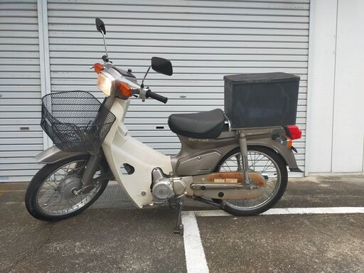 C50カブカスタム角目セル付き4速　一応交換可