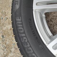 スタッドレスタイヤ氷上性能120%ブリザックVRX3