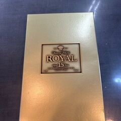 J5280 ☆人気品☆ サントリーローヤル 15年 ゴールドラベル 750ml瓶
