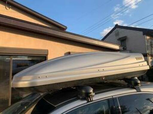 THULE　ルーフボックス　超美品　鍵付きです。　　ルーフキャリア
