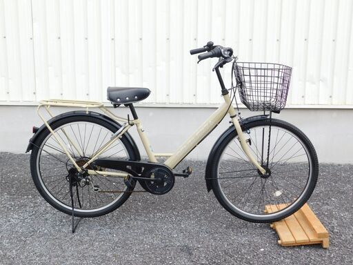 中古自転車多数販売中!　試乗して下さい!　早い者勝ち!　ご来店ください!　お買い得自転車　シティサイクル　26インチ　イエロー　外装6段変速　オートライト　迫力！太タイヤ　お買い物に便利!!　売れてます!　早い者勝ち!　外観状態は全体的に極めて良好と思います!　m52