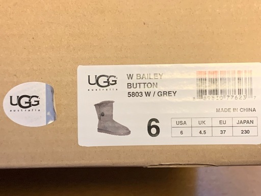 UGG（アグ）スノーブーツ　W BAILEY BUTTON 23.0センチ　超美品