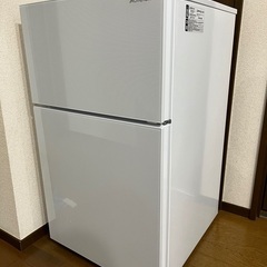 今年8月購入使用期間1週間☆ 97L 2ドア冷蔵庫☆超美