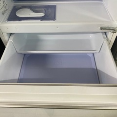 Mitsubishi 2020年製 330L