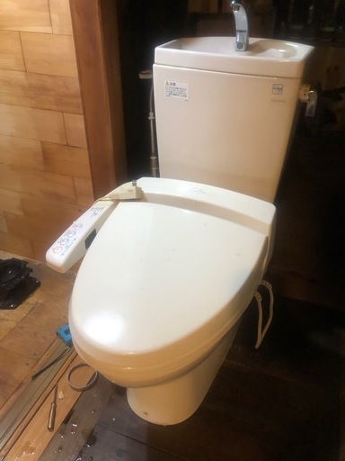 中古　TOTO トイレ