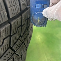 値下げしましたスタッドレスタイヤ、ハリアー、RAV4、エクストレイル、ZRV対応