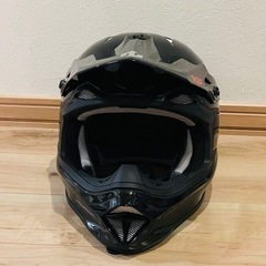 オフロード　ヘルメット