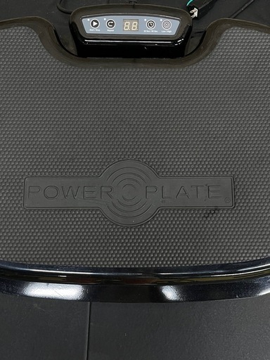 マッカラン 29年 カーンモア ビクエスト 700ml 46.3%【同梱不可】【C2】 マッカラン 29年 カーンモア ビクエスト 700ml 46.3%【C2
