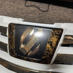 20アルファードゴールドIIフロントグリル