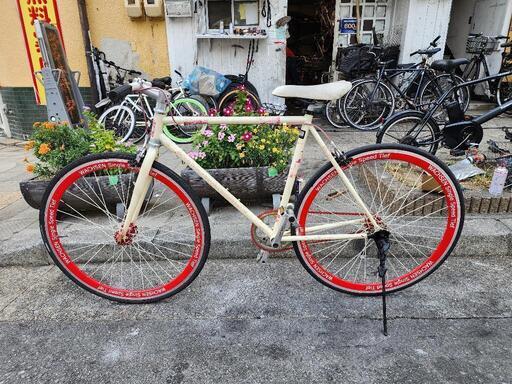 ＦＩＸＥＤＧＥＡＲ　クロスバイク　７００Ｃ　白　配達可能