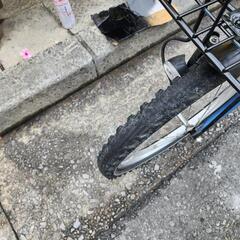 ミニベロ自転車 ライト カゴ 付き 青 配達可能