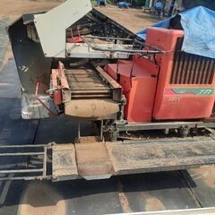 ヤンマー人参収穫機 HN-1