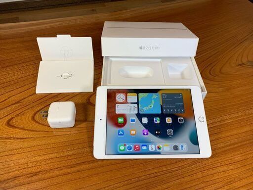 ipad mini 4 16GB wi-fi+cellular シルバー SIMフリー 「バッテリー新品」