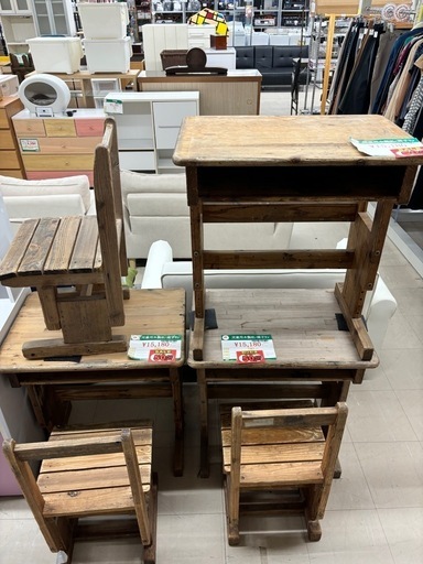 「最終価格！」★809 児童用学習机 木製 レトロ レアリサイクルマート鹿児島宇宿店