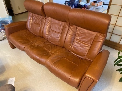 Hjellegjerde イエリアーダ（現 シモンズ フィヨルド） ソファ