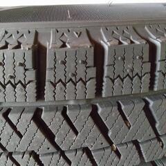 【終了】ワンシーズン使用美品　ブリジストン　BLIZZAK　スタッドレスタイヤ　ホイール4本セット